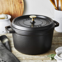 Кокот круглый, 4.7 л, 24 см, чугун, черный, серия La Cocotte, STAUB, Франция_00815120045801374660.jpg