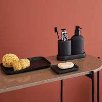 Подставка для принадлежностей Slim, 18 х 7 см, полирезин, черный, серия Bath, BERGENSON BJORN, Великобритания_00819730057761305411.jpg