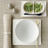 Салфетка подстановочная, винил, 36х48 см, серия Kono, CHILEWICH, США_00776120036241151036.jpg