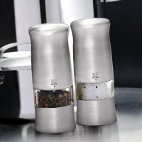 Мельница для соли электрическая 14 см, акрил/хромированный пластик, серия Zeli, PEUGEOT, Франция_00776270046390015992.jpg