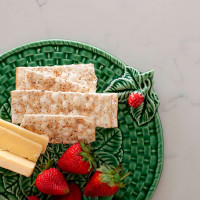 Блюдо для сыра «Земляника», 32 см, керамика, зеленый, серия Земляника, Bordallo Pinheiro, Португалия_00804080065920408837.jpg