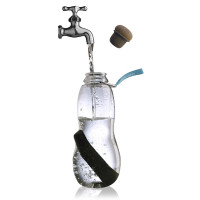 Эко-бутылка для воды Eau good с фильтром-ионизатором, 800 мл, Binchotan, пищевой пластик, пробка, металл, 9 x 23,5 x 9см, красный, BLACK+BLUM, Великобритания_00778480043199556095.jpg