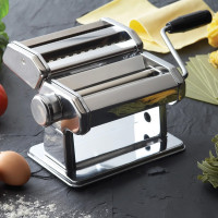 Машинка для приготовления пасты Italian Deluxe, нержавеющая сталь, серия World of Flavours, KITCHEN CRAFT, Великобритания_00818600062521782087.jpg