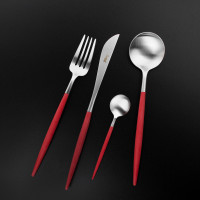 Набор столовых приборов на 6 персон, 24 предм., серия GOA matte red, CUTIPOL, Португалия_00802520056438965298.jpg
