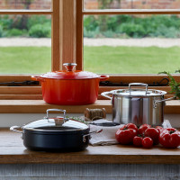 Сотейник с крышкой, алюминий, 3,3 л, черный, LE CREUSET, Франция_00807430044591946283.jpg