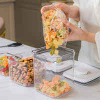 Контейнер для хранения с вакуумной крышкой, 850 мл, 10.5 см, пластик, серия Click, WO HOME, Германия_00814690051704904821.jpg