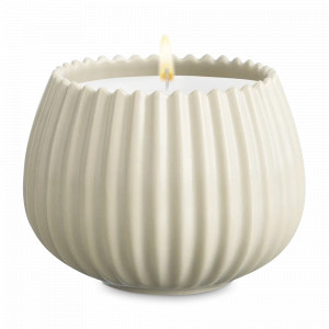 Свеча ароматическая Spicy Snowflakes, 8 см, 30 часов, бежевый, серия Edge, TKANO, Россия, Свечи TKANO