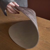 Набор из 4-х двухсторонних сервировочных салфеток, 33 х 41 см, экокожа ПВХ, коричневый/карамельный, серия Drops, LIBERTY JONES, Китай_00821110063336105849.jpg