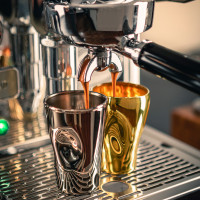 Чашка с блюдцем для эспрессо, 100 мл, цвет-золотой/черный, серия Unik, EISCH, Германия_00814470034282495080.jpg