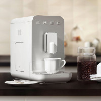 Кофемашина автоматическая, 33,6 x 18 x 43,3 см, пластик, алюминий, белый матовый, SMEG, Италия_00816520053916422106.jpg