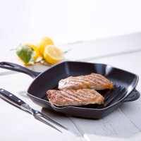 Чугунная сковорода-гриль с рифленым дном, 26 х 26 см, лазурь, LE CREUSET, Франция_00797450060582301902.jpg
