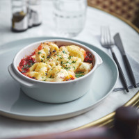 Форма - мини круглая для запекания, керамика, 600 мл, опал, серия Solo, EMILE HENRY, Франция_00820220043002355817.jpg