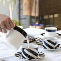 Молочник и сахарница, 245 мл, фарфор, белый, черный, серия Mikasa Luxe Deco, KITCHEN CRAFT, Великобритания_00817710058255201597.jpg