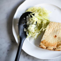 Ложка сервировочная с отверстиями, 31 см, серия Signature non-stick, ROBERT WELCH, Великобритания_00818620051843215258.jpg