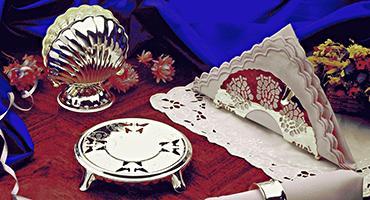 Приборы и подставки