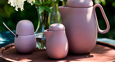 Сахарницы и молочники