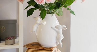 Вазы и подсвечники