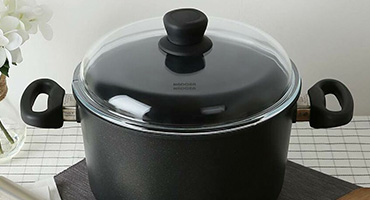 Кастрюли и ковши