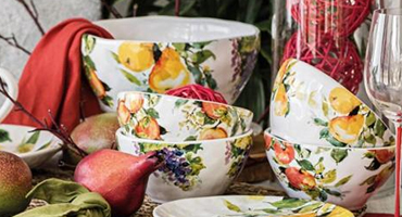 Салатники и тарелки