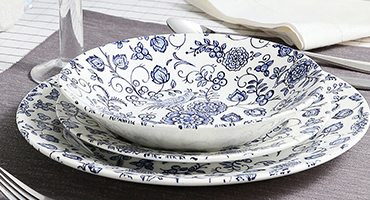 Тарелки и салатники