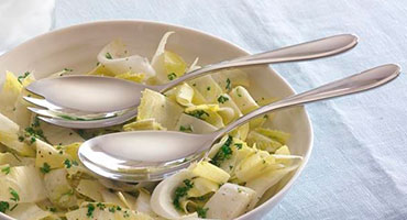 Приборы для салата и сервировки