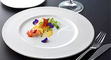 Тарелки и салатники