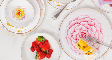 Тарелки и салатники