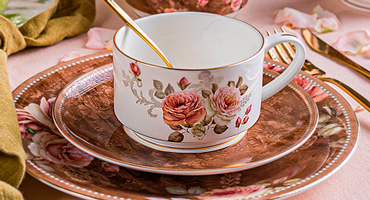 Кружки и чашки