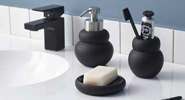 Диспенсеры и мыльницы