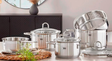 Кастрюли и ковши